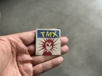 Étiquette tissée personnalisée avec logo de marque pour vêtements, en tissu damassé, pliée au centre, pour étiquettes de vêtements