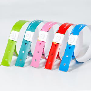 Venta al por mayor de pulseras personalizadas para festivales, pulseras baratas para fiestas, entradas para eventos, pulseras de <span class=keywords><strong>PVC</strong></span> - Product Image 1