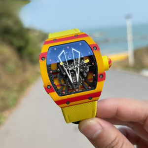 Reloj Mecánico Automático Deportivo Ultraligero de Alta Calidad, de Fibra de Carbono, Combinación de Colores Rojo y Amarillo, Resistente al Agua, con Correa de Goma - Product Image 4