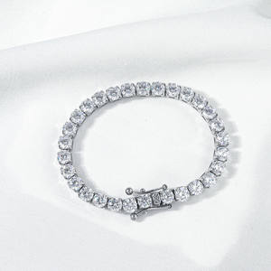 Bracciale Tennis con Catena in Zircone 5A da 5mm con Chiusura di Sicurezza, Gioielli in Acciaio Inossidabile per Uomo e Donna, Regalo all'Ingrosso - Product Image 4