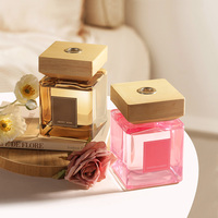 Bouteille en verre de parfum de maison grande capacité désodorisant aux huiles essentielles de qualité supérieure 200ml 500ml ensemble de diffuseur de parfum à roseaux vente en gros