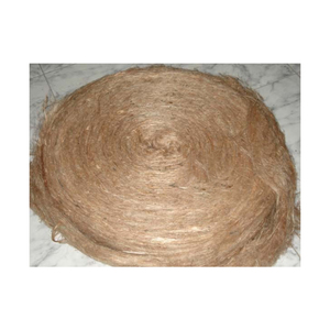 Filasse de jute brute de qualité supérieure en rouleau – Fibre naturelle biodégradable pour le traitement textile, l'artisanat et l'éco-responsabilité - Product Image 1