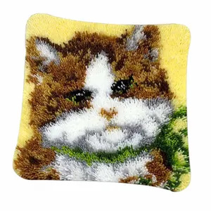 Cartoon animal pattern hook and hook kit commonly used in household embroidery pillowcase cushion cover