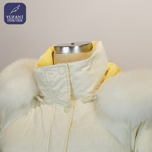Chaqueta Larga de Plumón Blanca para Mujer con Capucha de Piel, Abrigo de Invierno Acolchado de Alto Relleno, Parka Aislante para Exteriores - Product Image 6