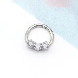Anneau de nez de style européen avec incrustation de zircon, en acier inoxydable, design à ouverture sans soudure, pour bijoux de piercing tendance pour les fêtes - Product Image 4