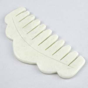 Peigne multifonctionnel à main Xiuyan Gua Sha Peigne de massage naturel du cuir chevelu Outils de massage et de coiffure pour la tête Merdian Caring - Product Image 1