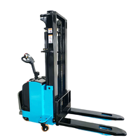 Nouveau chariot élévateur électrique compact avec une capacité de 2 tonnes pour les opérations de vente au détail et les opérations en entrepôt sécurisées