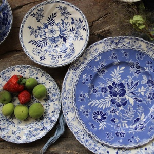 JBS Series Under-glazed Kitchen Accessories Dinner Plates <b>Box</b> Vintage Picture Dishes Ceramic Round Nordic Blue and White <b>Brown</b> - Product Image 1