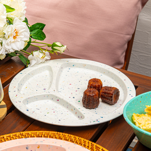 Juego de Vajilla de Melamina de 2 Piezas Estilo Clásico con Diseño Moteado, Color Blanco, Libre de BPA, para Bodas y Barbacoas - Product Image 6