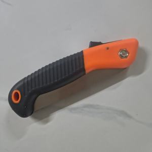 Sega a Mano Portatile Industriale con Lame Pieghevoli in Acciaio per Taglio Legno 150mm - Product Image 2