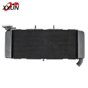 Pièce de rechange de réservoir d'eau de refroidissement de refroidisseur de radiateur de moto XXUN pour <span class=keywords><strong>Honda</strong></span> <span class=keywords><strong>X</strong></span>-<span class=keywords><strong>ADV</strong></span> XADV <span class=keywords><strong>X</strong></span> <span class=keywords><strong>ADV</strong></span> 750 2017-2024 - Product Image 1