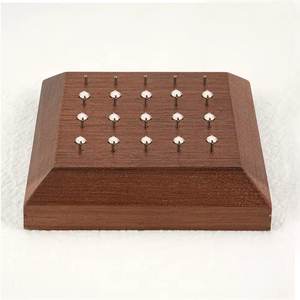 Espositore per Gioielli da Piercing in Legno di Noce 16G - Regalo Elegante per Feste di Fidanzamento e Matrimonio - Product Image 4