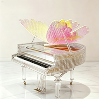 Piano à queue transparent avec logo personnalisé pour l'intérieur de jets privés de style européen et les clubs d'aviation