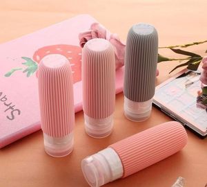 Kit de voyage en silicone anti-fuite approuvé avec logo personnalisé, nouvelles bouteilles de toilette rechargeables de 90 ml (3 oz) pour cosmétiques - Product Image 3