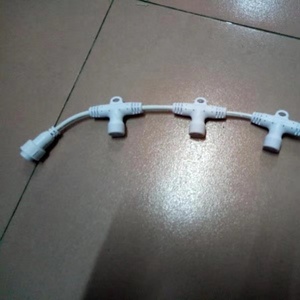 Vacaciones luz del proyecto OEM personalizar impermeable al aire libre CE RoHS aprobar IP65 de cable de goma de luz led de cadena cortina luces - Product Image 3