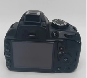 Cámara Digital SLR <span class=keywords><strong>Nikon</strong></span> <span class=keywords><strong>D3100</strong></span> de Alto Rendimiento Usada con Lente de 18-55 mm para Principiantes - Product Image 3