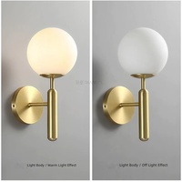 Lampe murale LED en verre de style américain, moderne, simple, créative et personnalisée, pour chambre, salon, couloir, tête de lit, luxe léger