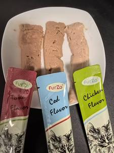 Snack e Cibo per Gatti Best-Seller di Fabbrica Cinese, Strisce con Sapore di Merluzzo e Vari Gusti, Confezione da 5x15g - Product Image 3