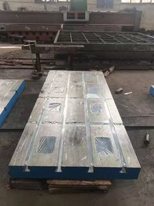 लौह सतह प्लेट निर्माता सटीक निरीक्षण और असेंबली के लिए टी-स्लॉट कास्ट आयरन प्लेटफॉर्म का निर्माण करते हैं - Product Image 5