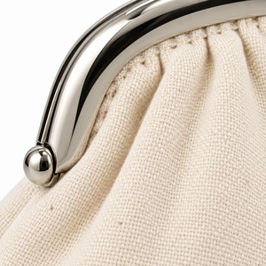 Porte-monnaie à fermoir Kiss Lock en toile avec cadre métallique, pochette personnalisable avec logo, petit portefeuille pour monnaie, cadeau promotionnel en gros - Product Image 4