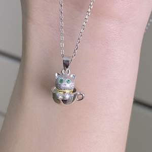 สร้อยคอจี้รูปปลาดาวสามมิติเงินแท้ S925 ดีไซน์เฉพาะตัว ทันสมัย ใช้งานได้หลากหลาย - Product Image 2