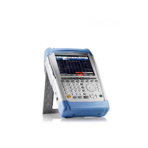 Analizador de Espectro Portátil Rohde Schwarz FSH4 de 9kHz a 3.6GHz con Preamplificador - Product Image 4