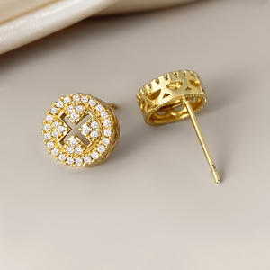 Boucles d'oreilles clous tendance en laiton avec zircon pour homme, idéales pour les soirées, plaquées or 18 carats et rhodium - Product Image 6