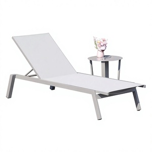 Chaise longue de loisirs en alliage d'aluminium pour extérieur, idéale pour villas, cours, piscines, hôtels, maisons d'hôtes et plages - Product Image 1