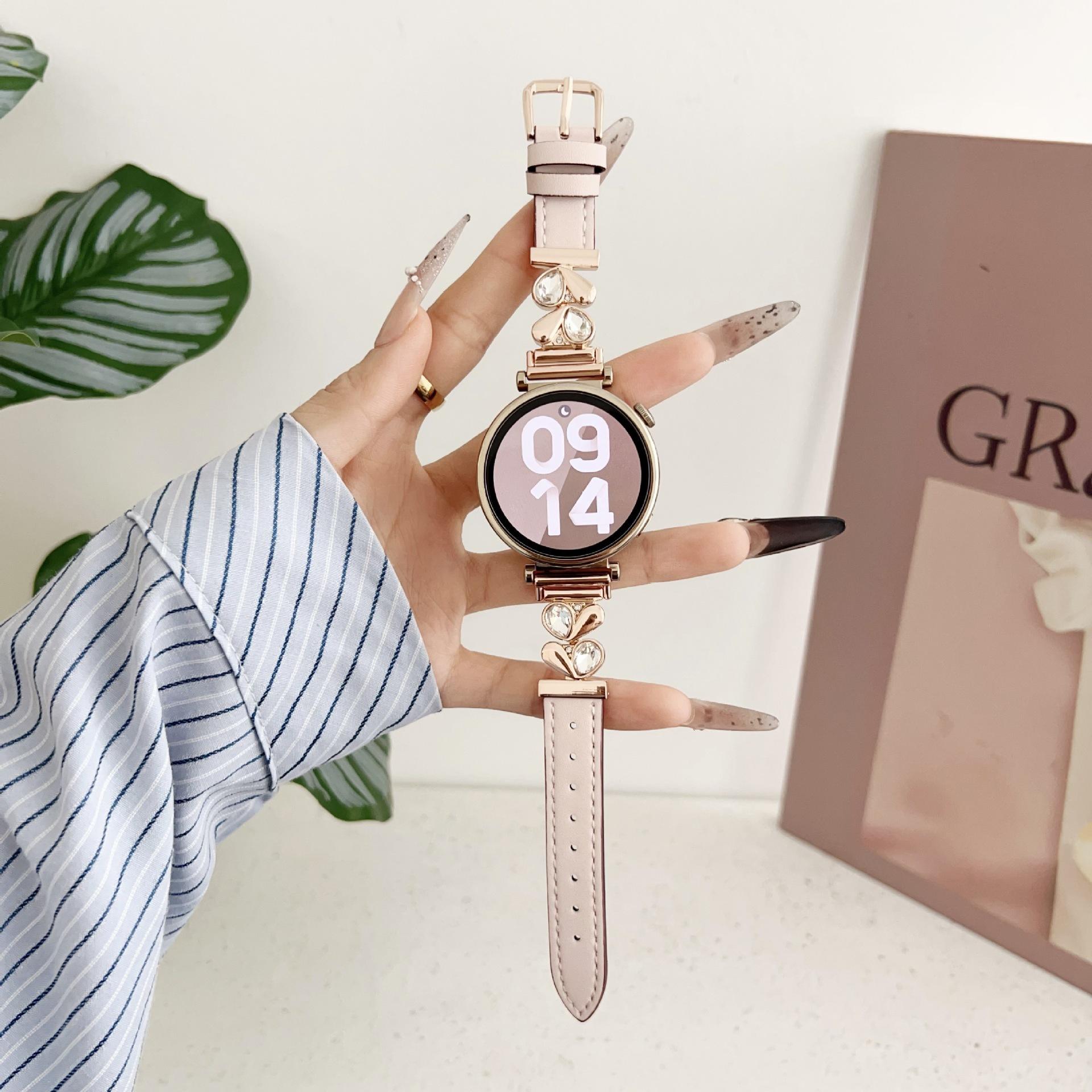 สีชมพูอ่อน