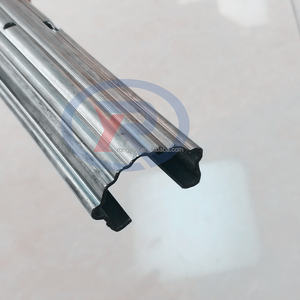 Poteaux de vignoble en métal galvanisé à chaud 275g/m² en gros / Poteaux de treillis <span class=keywords><strong>pour</strong></span> vignobles - Product Image 3