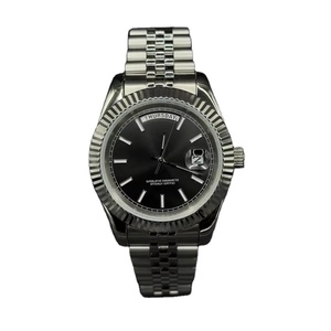 Montre en quartz en gros, boîtier en acier inoxydable de 39 mm, verre saphir, forme de boîtier triangulaire, affichage du cadran à aiguilles - Product Image 6