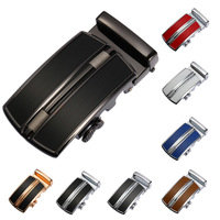 Ceinture Homme Nouvelle Tendance à Boucle Automatique en Alliage à Cliquet avec Marquage Laser pour Homme, Vente en Gros d'Usine, Stock OEM LY36-0257