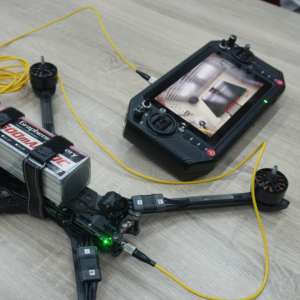 Émetteur vidéo à fibre optique personnalisable à très longue portée 40KM/80KM, charge rapide PD45W, matériau PVC, drone - Product Image 5