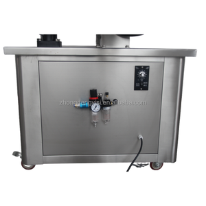 Machine de capsulage automatique haute performance à six têtes pour bouteilles en plastique - Idéale pour l'industrie alimentaire, l'huile moteur, l'eau et le verre - Product Image 6