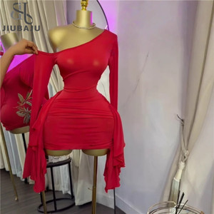 فستان حفلات مثير للنساء بياقة مائلة وتصميم ضيق لعيد الحب مع حافة غير منتظمة وأكمام طويلة - Product Image 1