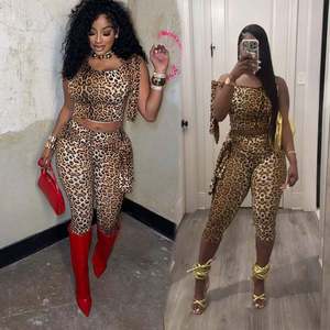 Completo <span class=keywords><strong>Donna</strong></span> Due Pezzi Sexy con Stampa Leopardata Moda Primavera 2025 - Product Image 2