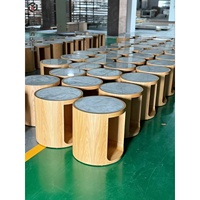 Ensemble de mobilier de chambre d'hôtel indépendant beige sur mesure en bois massif, grand lit, pour projets cinq étoiles