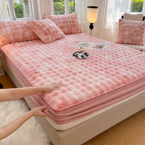 Surmatelas de lit bébé en velours <span class=keywords><strong>noir</strong></span>, chaud et rembourré, en flanelle, avec <span class=keywords><strong>drap</strong></span>-<span class=keywords><strong>housse</strong></span> en fourrure de vison, épais, en velours de lait, tapis de protection pour la maison - Product Image 5