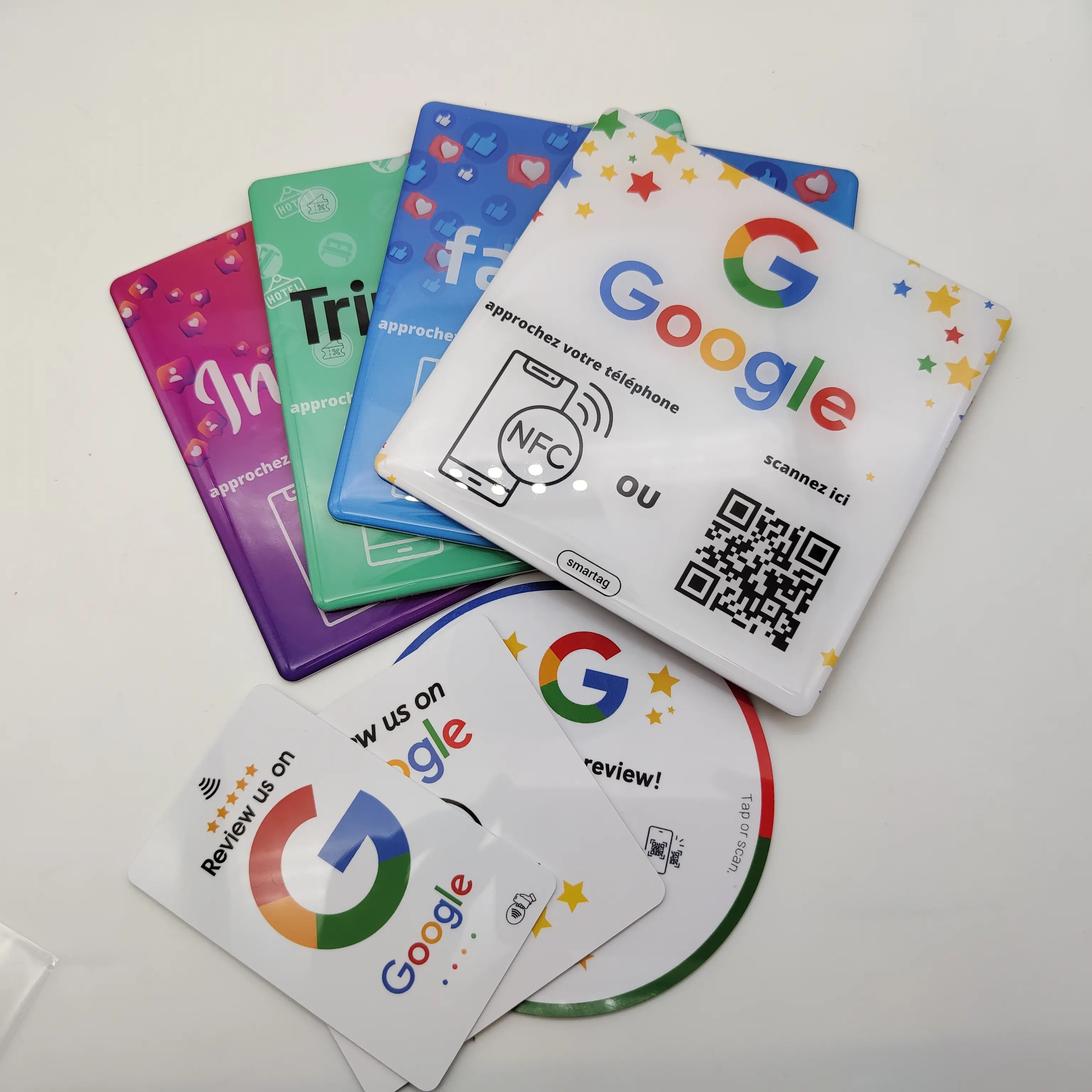 NFC 80*80mm veya özelleştirilmiş boyutu rfid baskı epoksi google/craft/facebook/Amazon İnceleme kartı