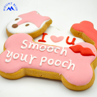 Biscuits pour chiens en forme de cœur, d'os et de renard, en chocolat, thème Saint-Valentin, boîte de couleur pastel, délicieux biscuits sucrés et savoureux