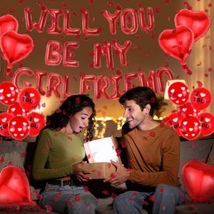 ลูกโป่งรูปตัวอักษร "Will You Be My Girlfriend" พร้อมลูกโป่งฟอยล์รูปหัวใจ กลีบกุหลาบ ลูกโป่งลาเท็กซ์ และของตกแต่งสำหรับขอแต่งงาน "Be My Girlfriend" - Product Image 5