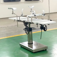 Équipement hospitalier Salle de chirurgie médicale Lit d'examen le moins cher Fonctionnement mécanique manuel Table de salle d'opération réglable
