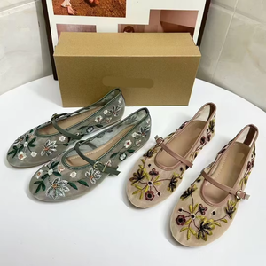 2026 <b>Summer</b> New Women's Shoes Round Head Mesh Sand Green Flower Embroidered Mesh Fabric Fashion Casual Ballet <b>Flat</b> Single Shoes - Product Image 1