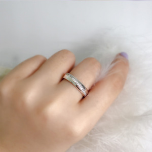 Anello F1591 in Oro Bianco con Diamante Taglio Brillante Rotondo Colore G Naturale Fede Nuziale Gioielli Unisex - Product Image 6