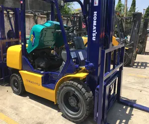 Komat forklift 3t fd30-16 FD30-14 3 kademeli yan kaydırma kullanılmış 3t 5T 7t 10t kaldırıcı fd30 fd50 fd70 fd100 orijinal japonya'dan