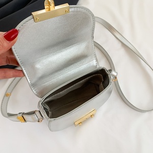 2025 di colore caramella nuova moda in pelle sintetica Mini borse da donna portatili da ragazza borse a tracolla Mini borse per giovani donne - Product Image 6