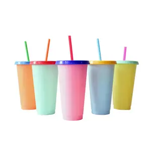 变色定制可重复使用的夏季食品级神奇新奇温度冷Bpa免费塑料杯带盖吸管