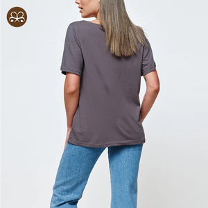 Logo personnalisé simple impression broderie <span class=keywords><strong>allaitement</strong></span> col en V profond <span class=keywords><strong>t</strong></span>-<span class=keywords><strong>shirt</strong></span> avec <span class=keywords><strong>fermeture</strong></span> <span class=keywords><strong>éclair</strong></span> invisible - Product Image 6