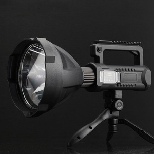 ไฟฉาย LED สี่คอร์ P90 ความจุ 6000 มิลลิแอมป์ ชาร์จซ้ำได้ พร้อมการชาร์จแบบ Type-C สำหรับตกปลาตอนกลางคืนกลางแจ้ง - Product Image 2