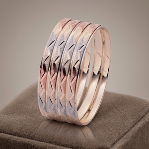 Vente en gros de bracelets remplis d'or 3 tons, bracelets de mode, bracelets modernes en or 3 tons, bracelets tricolores, bracelets en laiton multi-tons. - Product Image 2